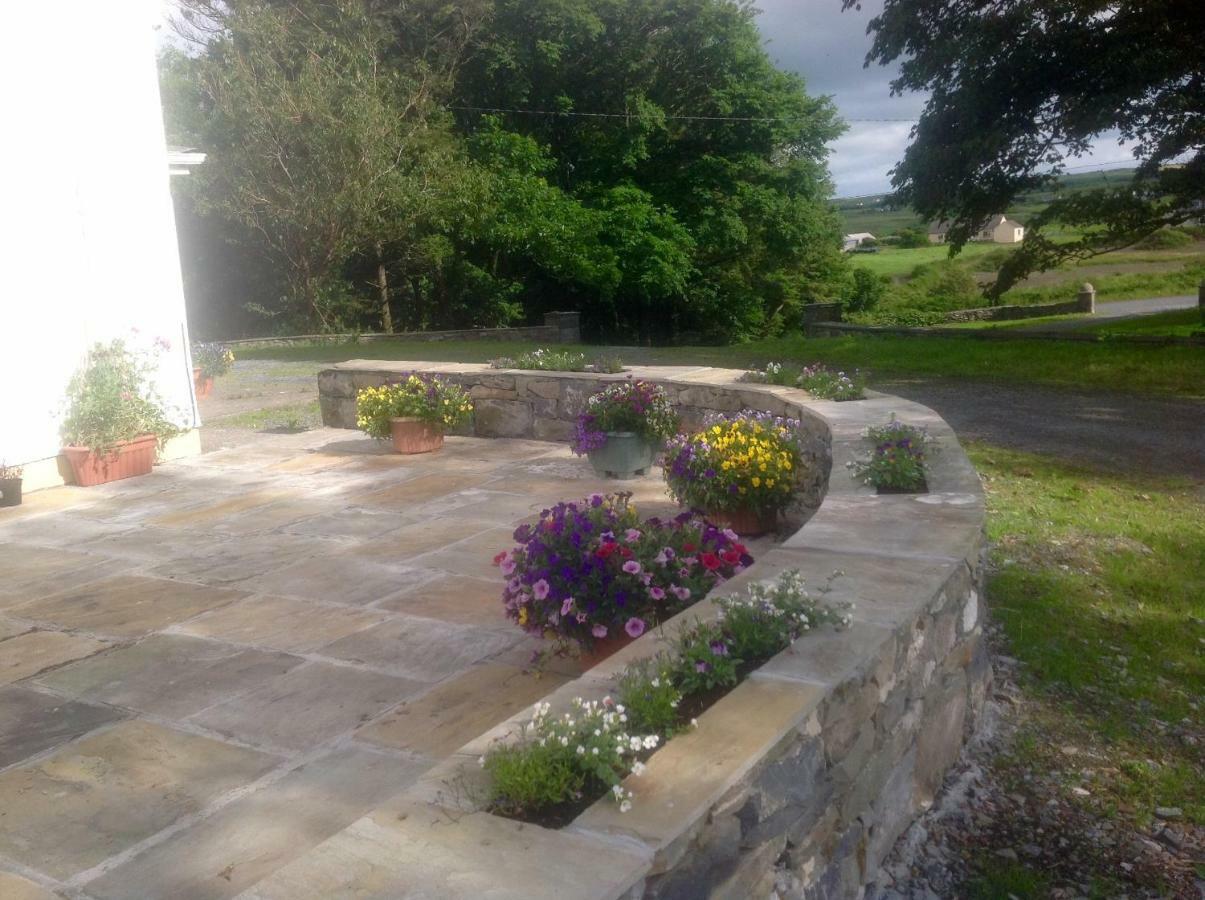 St. Catherines Doolin Luaran gambar